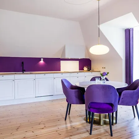 Gem Hotel